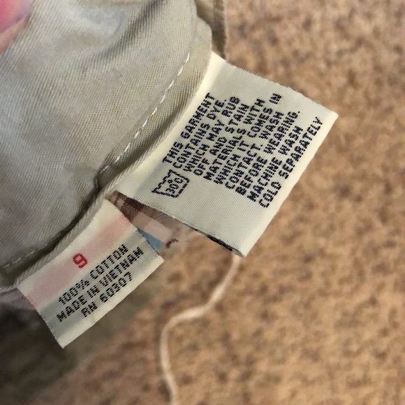 SHORTS - Picture 3 of 3